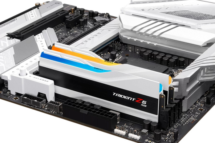 Le Trident Z5 si tingono di bianco 4