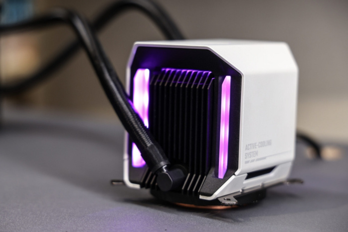 Cooler Master svela i V8 3DVC e G11 AIO 2