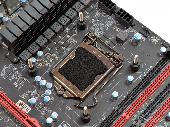 SilverStone TUNDRA TD02-E e TD03-E 4. Installazione 3