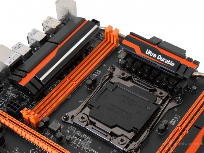 GIGABYTE GA-X99-SOC Champion 5. Vista da vicino - Parte seconda 1