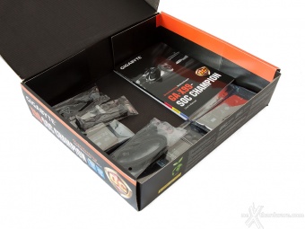 GIGABYTE GA-X99-SOC Champion 3. Packaging & Bundle 4