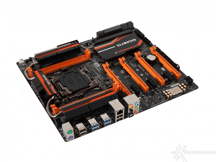 GIGABYTE GA-X99-SOC Champion 4. Vista da vicino 1