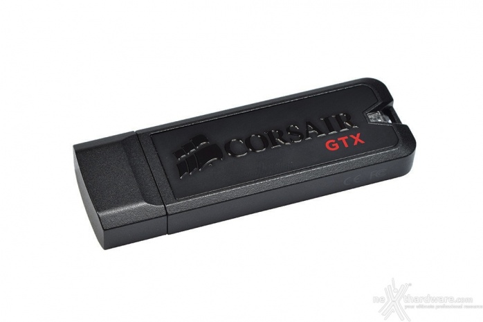 Corsair Flash Voyager GTX 128GB 1. Vista da vicino 3