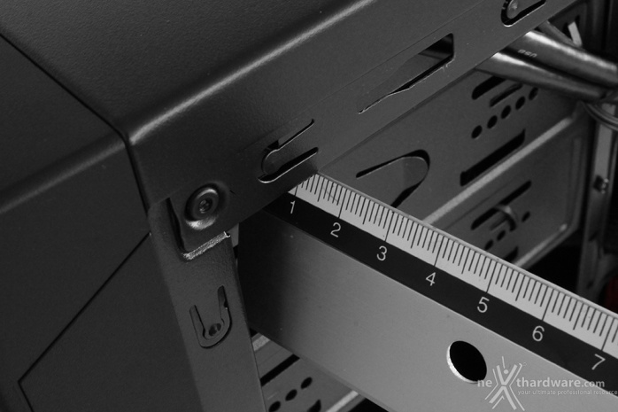 Corsair Carbide 100R Silent Edition 5. Installazione componenti 8