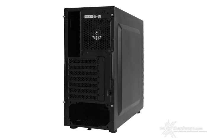 Corsair Carbide 100R Silent Edition 2. Esterno 7