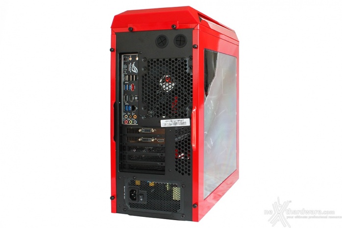 BitFenix AEGIS 6. Installazione componenti 10