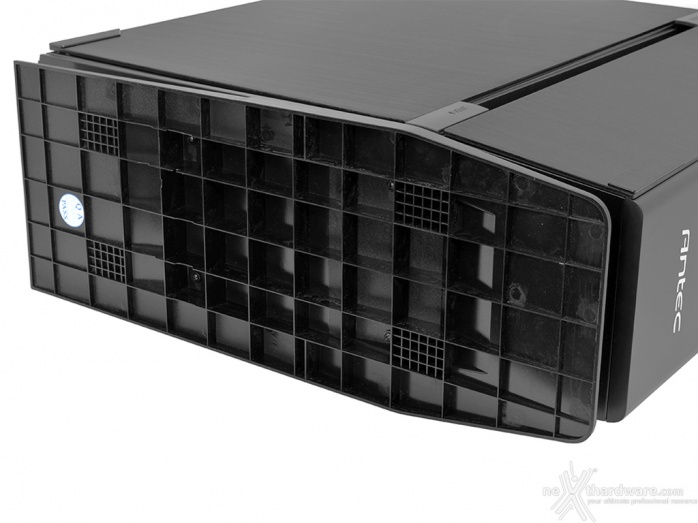 Antec Signature Series S10 3. Esterno - Parte seconda 7