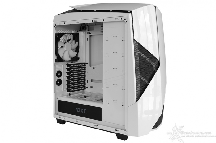 NZXT Noctis 450 4. Interno 3