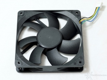 ASUSTOR AS5104T 3. Interno e installazione dischi 7