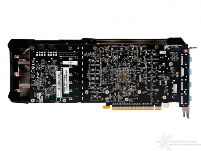 SAPPHIRE R9 390X 8GB Tri-X OC Edition 2. Vista da vicino 3