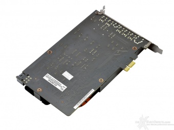 ASUS STRIX RAID DLX 3. Vista da vicino 2