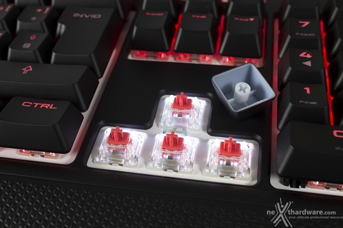 Corsair STRAFE RGB MX Silent & SCIMITAR RGB 3. Corsair STRAFE RGB MX Silent - Parte seconda 5