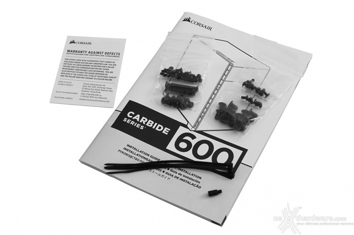 Corsair Carbide 600C & 600Q 1. Packaging & Bundle 4