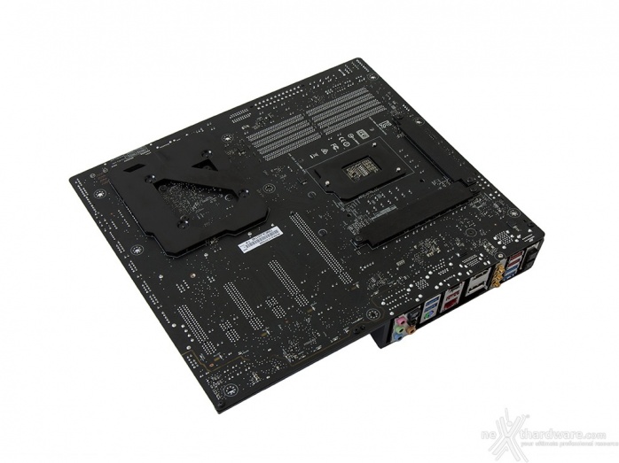 ASUS MAXIMUS VIII EXTREME 3. Vista da vicino 2