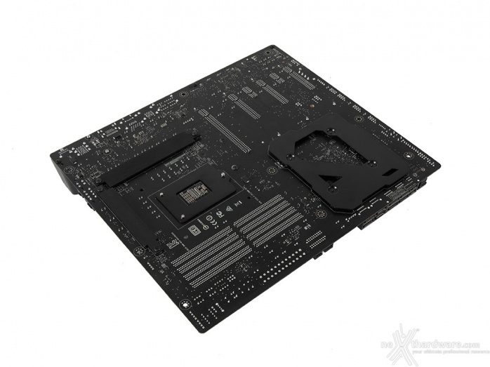 ASUS MAXIMUS VIII EXTREME ASSEMBLY 3. Vista da vicino 2