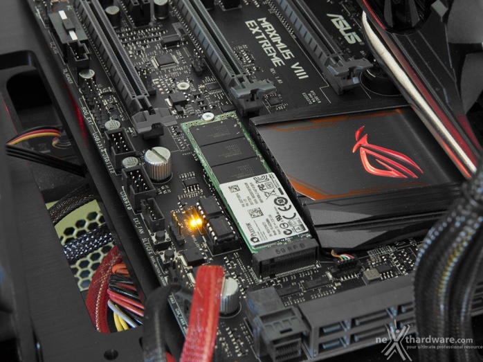 ASUS MAXIMUS VIII EXTREME ASSEMBLY 14. Benchmark controller  1