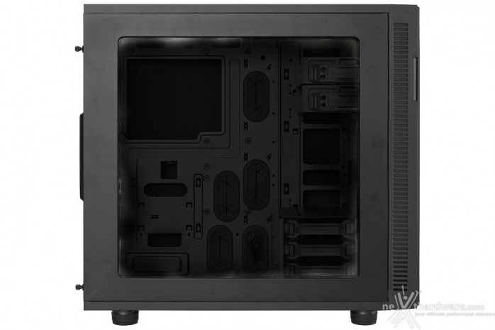 Thermaltake Suppressor F31 3. Esterno - Parte Seconda 5