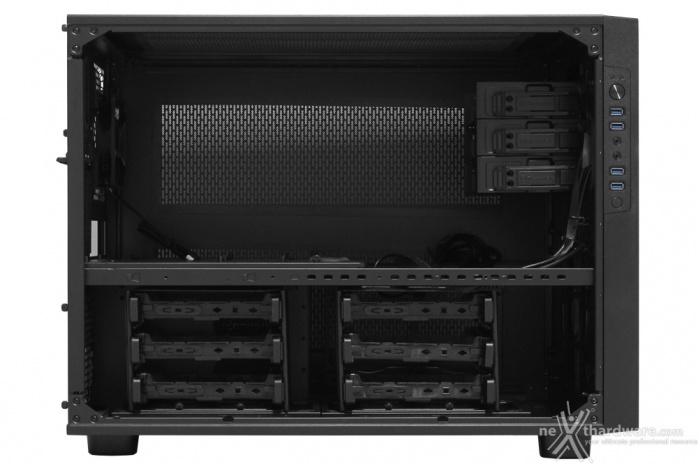Thermaltake Core X9 3. Interno 1
