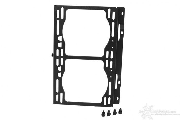Thermaltake Core X9 3. Interno 12