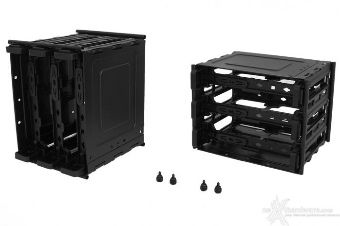 Thermaltake Core X9 3. Interno 9