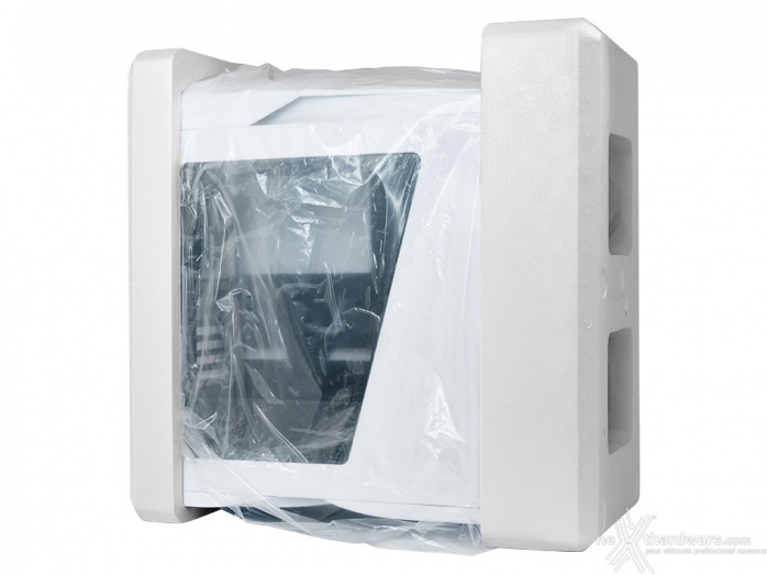 SilverStone Primera PM01 1. Confezione e bundle 3