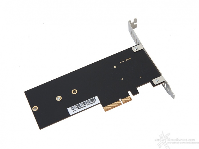 Toshiba OCZ RD400 PCIe NVMe 512GB 1. Visto da vicino 6