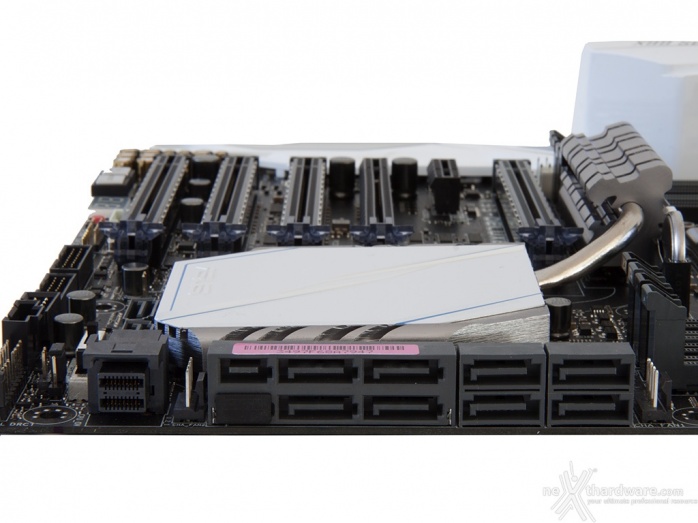 ASUS X99-DELUXE II 6. Connettività 1