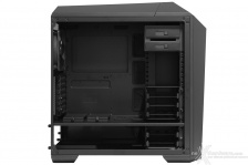 Cooler Master MasterCase Maker 5 4. Interno 4