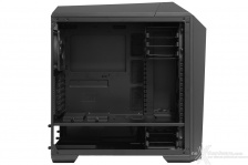 Cooler Master MasterCase Maker 5 4. Interno 6