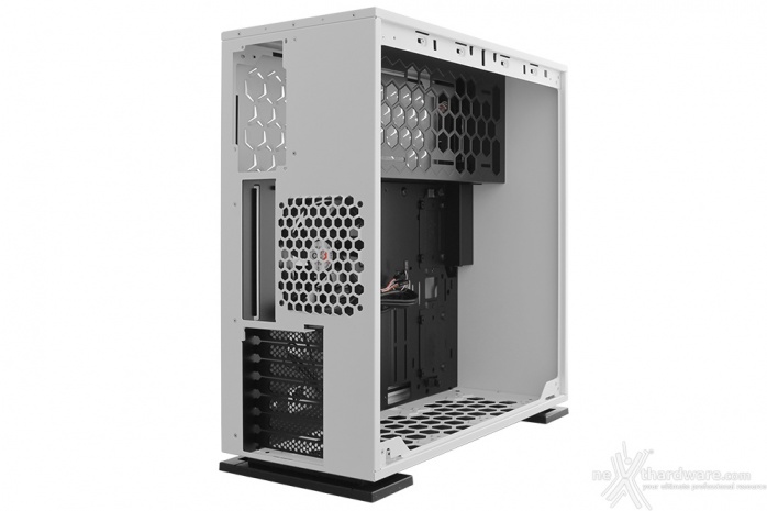 IN WIN 303 3. Interno 3