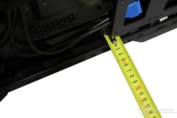 Antec P9 Window 4. Interno 7