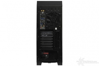 Antec P9 Window 6. Installazione componenti 11