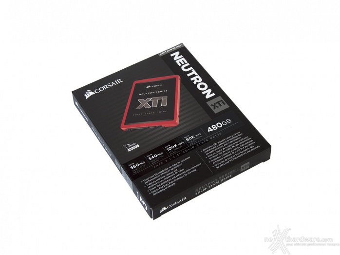 Corsair Neutron XTi 480GB 1. Packaging & Bundle 1