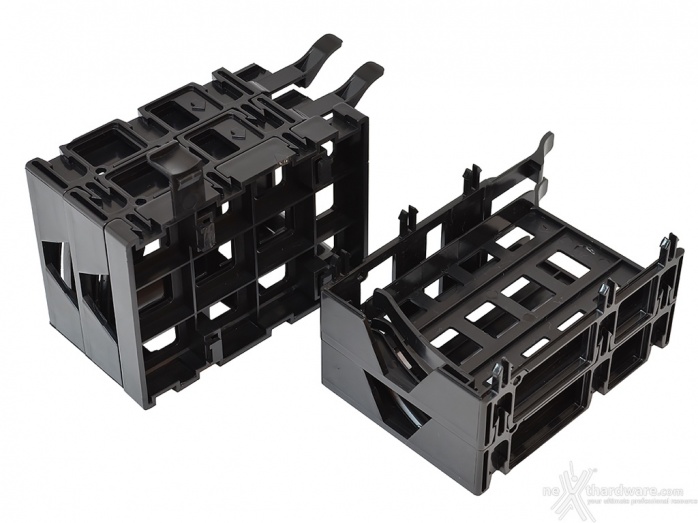 Corsair Carbide AIR 740 6. Particolari 4