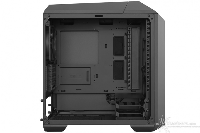 Cooler Master MasterCase Pro 3 4. Interno 10