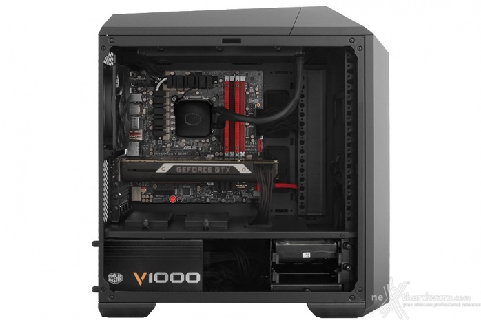 Cooler Master MasterCase Pro 3 6. Installazione componenti 7