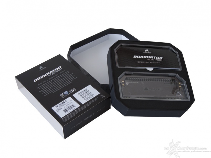 Corsair Dominator Platinum SE Blackout 1. Packaging & Bundle 3