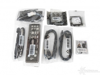 ASUS ROG STRIX Z270E GAMING 2. Packaging & Bundle 7