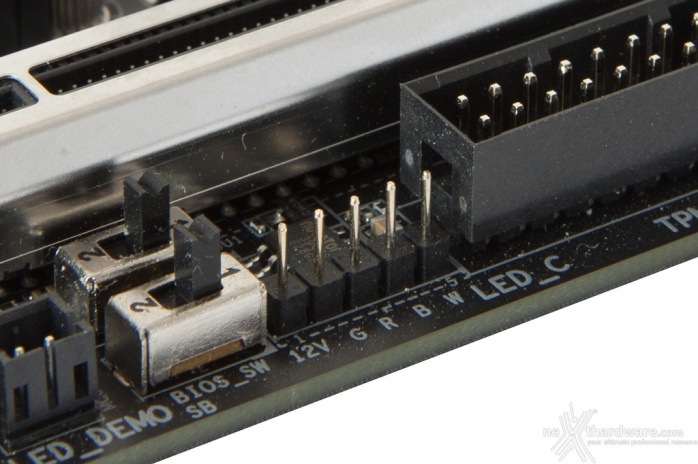 GIGABYTE AORUS GA-Z270X-Gaming 7 6. Caratteristiche peculiari 7