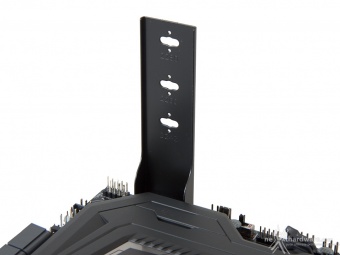 ASUS ROG MAXIMUS IX FORMULA 5. Connettività 4