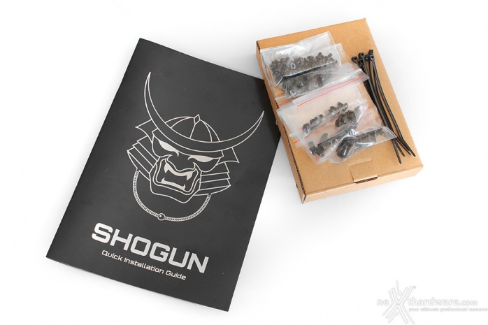 BitFenix Shogun 1. Packaging & Bundle 5