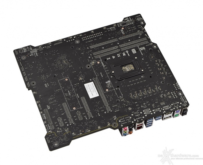 ASUS ROG MAXIMUS IX APEX 3. Vista da vicino 2