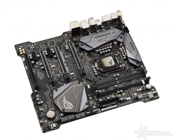 ASUS ROG MAXIMUS IX APEX 3. Vista da vicino 1