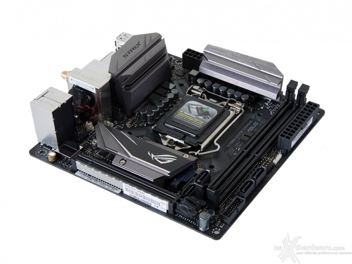 ASUS ROG STRIX Z270I GAMING 3. Vista da vicino 2