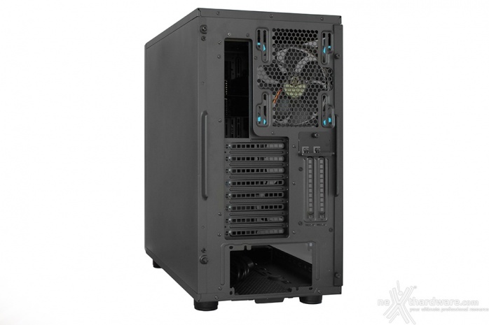 Thermaltake Core X31 Tempered Glass Edition 2. Esterno 9