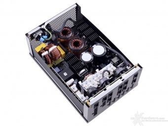 Cooler Master MasterWatt Maker 1200 MIJ 3. Interno 3