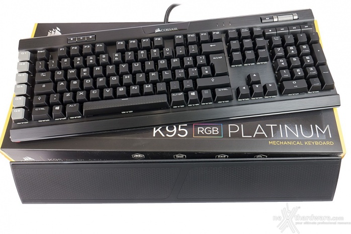 CORSAIR K95 RGB Platinum 1. Unboxing 4