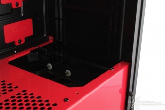 Phanteks Eclipse P400 Tempered Glass Edition 3. Interno 6