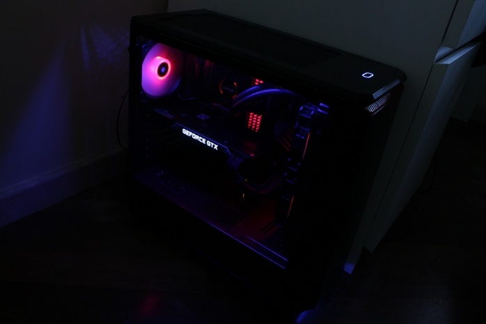 Phanteks Eclipse P400 Tempered Glass Edition 5. Installazione componenti 13