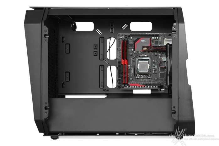Antec Cube by Razer 5. Installazione componenti 1